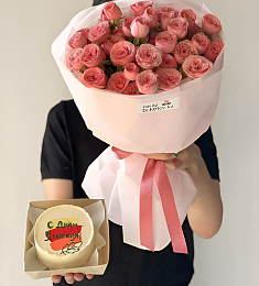 Сет "День учителя" букет пионовидных спрей роз и бенто тортик